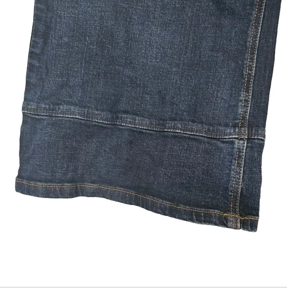 Free Peopleβ Bewick Flare Legs Jeans Size 26 - Picture 11 of 16